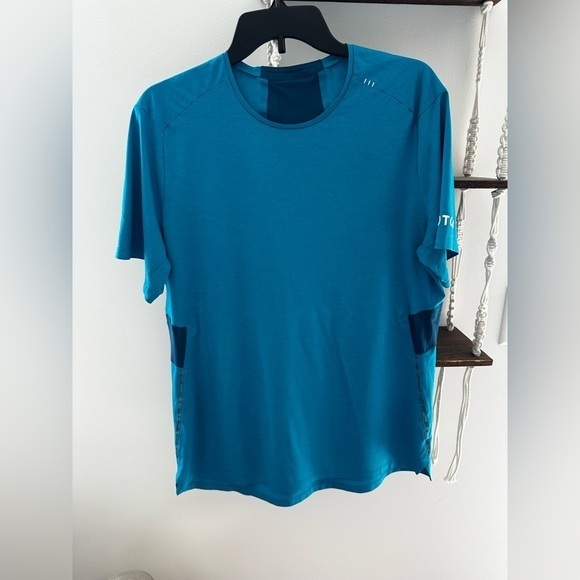lululemon athletica Other - lululemon athletica Teal Short Sleeve Tee